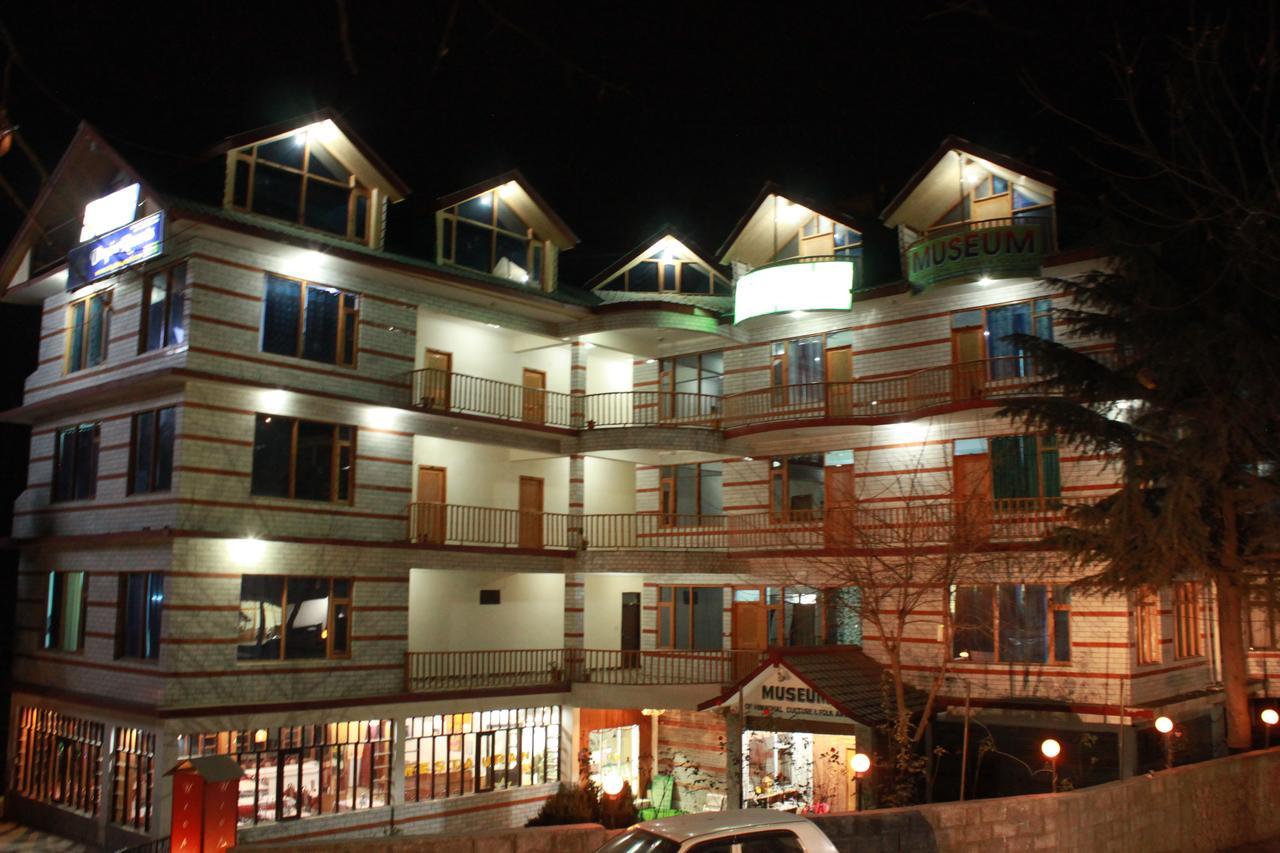 Utopia Resorts & Spa Manāli Esterno foto