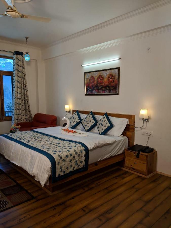 Utopia Resorts & Spa Manāli Esterno foto